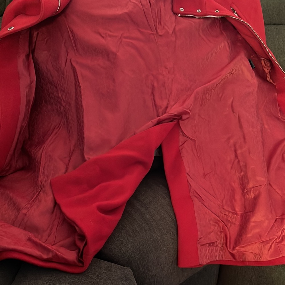 MICHAEL KORS RED WOOL COAT! Zipper & Snap Close Front & Low Pockets. Zip top pkt - Picture 9 of 12